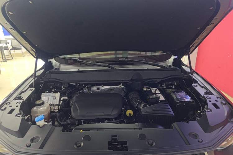 Used Haval H Dog 2023 1.5T Two-Wheel Drive Chao Ye Version Plus Engine Bay