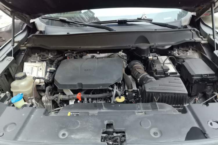 Used Haval H Dog 2023 2.0T All-Wheel-Drive Chaoye Plus Engine Bay