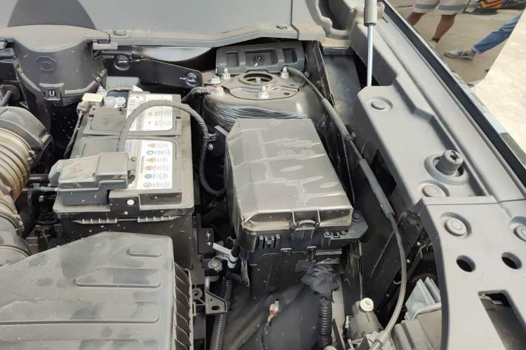 Used Haval H Dog 2023 1.5T Two-Wheel Drive Chao Ye Version Plus Engine Bay Left
