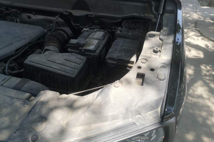 Used Haval H Dog  Engine Bay Left