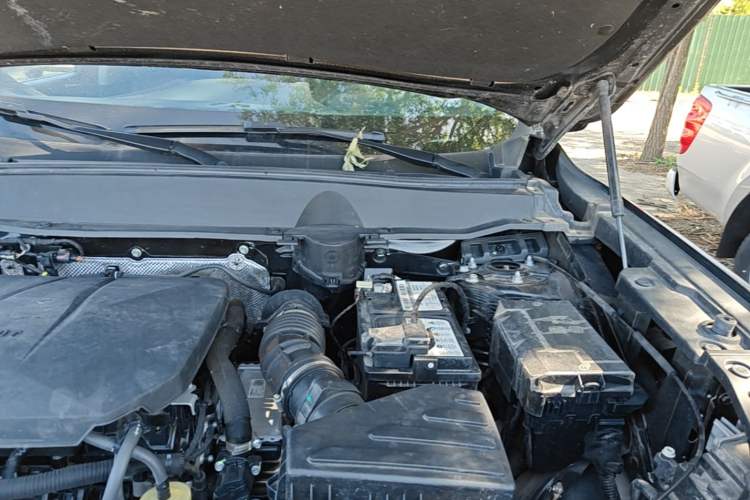Used Haval H Dog 2023 2.0T All-Wheel-Drive Chaoye Plus Engine Bay Left