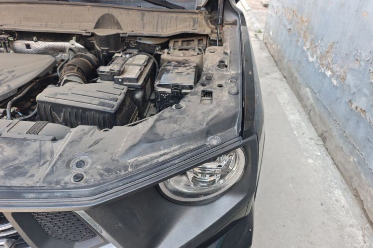 Used Haval H Dog 2023 1.5T Two-Wheel Drive Chao Ye Version Plus Engine Bay Left