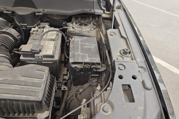 Used Haval H Dog 2023 1.5T Two-Wheel Drive Chao Ye Version Plus Engine Bay Left