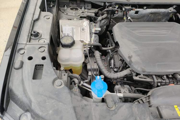 Used Haval H Dog 2023 1.5T Two-Wheel Drive Chao Ye Version Plus Engine Bay Right