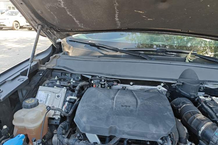 Used Haval H Dog 2023 2.0T All-Wheel-Drive Chaoye Plus Engine Bay Right
