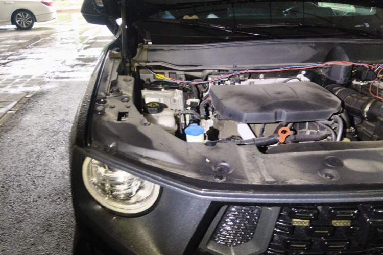 Used Haval H Dog 2023 2.0T All-Wheel-Drive Chaoye Plus Engine Bay Right