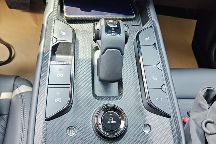 Used Haval H Dog 2023 2.0T Two-Wheel Drive Chaoye Version Plus Gear Lever