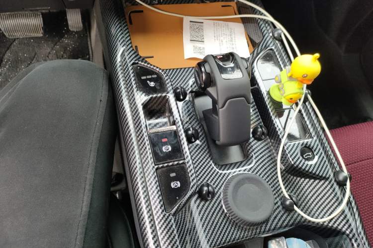 Used Haval H Dog 2023 1.5T Two-Wheel Drive Chao Ye Version Plus Gear Lever