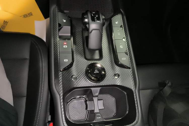Used Haval H Dog 2023 2.0T All-Wheel-Drive Chaoye Plus Gear Lever