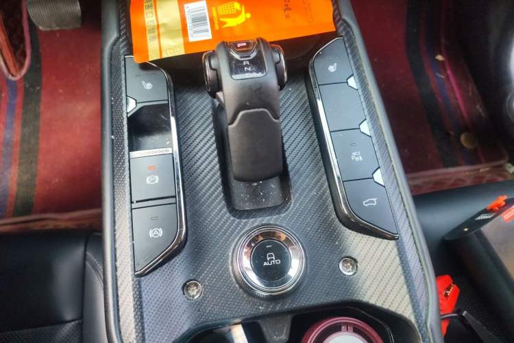 Used Haval H Dog 2023 1.5T Two-Wheel Drive Chao Ye Version Plus Gear Lever