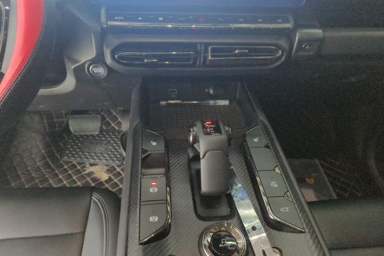 Used Haval H Dog 2023 1.5T Two-Wheel Drive Chao Ye Version Plus Gear Lever