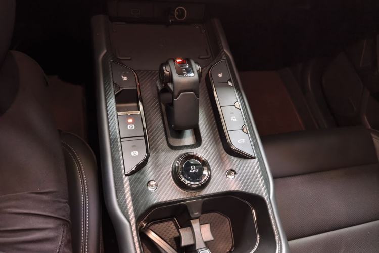 Used Haval H Dog 2023 1.5T Two-Wheel Drive Chao Ye Version Plus Gear Lever