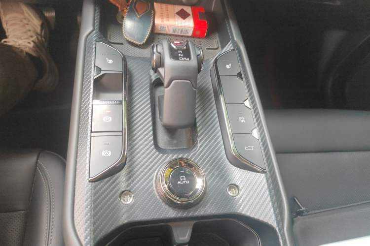Used Haval H Dog 2023 1.5T Two-Wheel Drive Chao Ye Version Plus Gear Lever