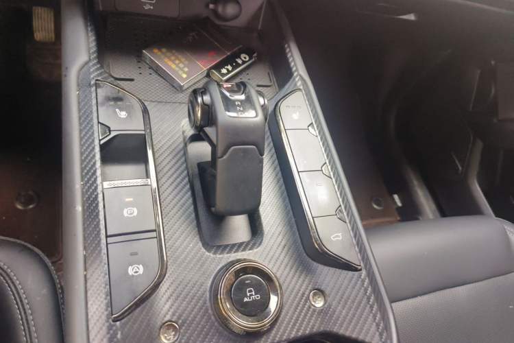 Used Haval H Dog 2023 2.0T Two-Wheel Drive Chaoye Version Plus Gear Lever