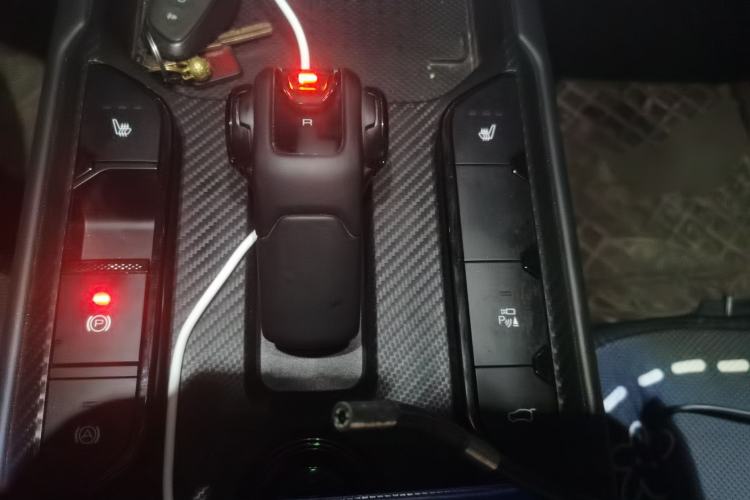 Used Haval H Dog 2023 1.5T Two-Wheel Drive Chao Ye Version Plus Gear Lever