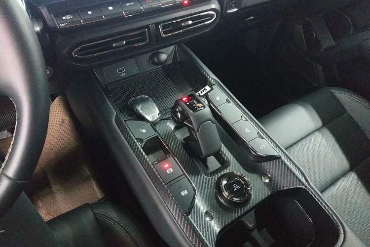 Used Haval H Dog 2023 2.0T Two-Wheel Drive Chaoye Version Plus Gear Lever