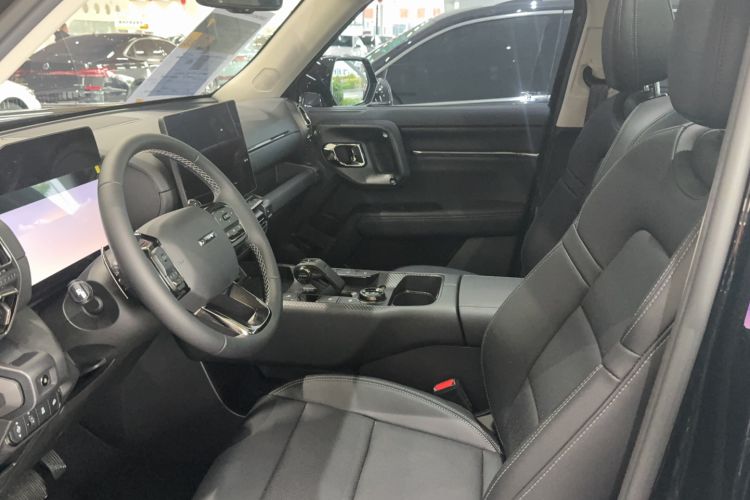 Used Haval H Dog 2023 2.0T Two-Wheel Drive Chaoye Version Plus Interior 2