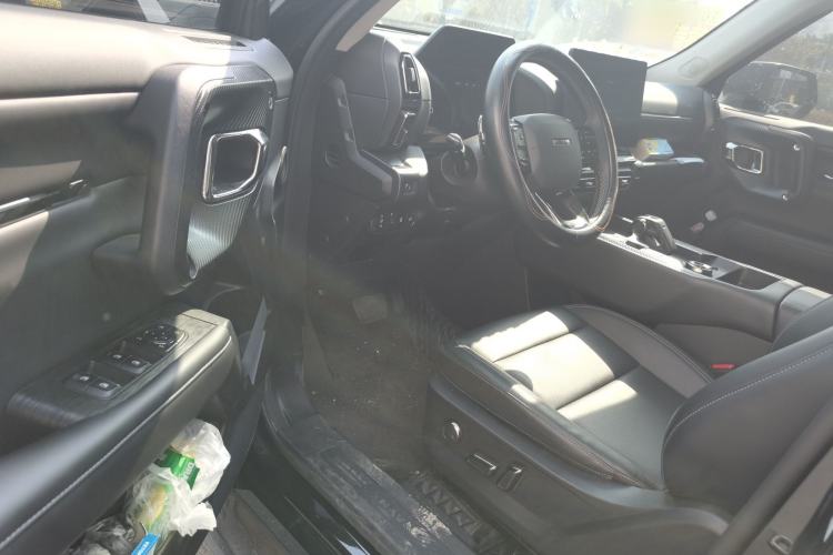 Used Haval H Dog 2023 2.0T Two-Wheel Drive Trendy Outdoor Edition Interior 3