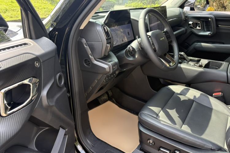 Used Haval H Dog 2023 2.0T Two-Wheel Drive Chaoye Version Plus Interior 6