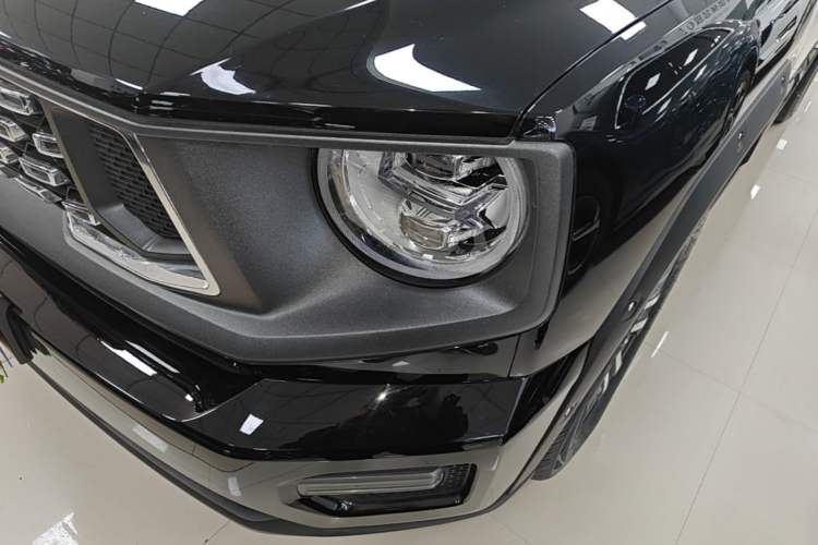 Used Haval H Dog 2023 1.5T Two-Wheel Drive Chao Ye Version Plus Left Front Headlight