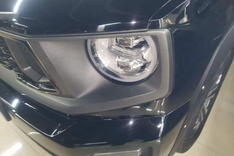 Used Haval H Dog 2023 2.0T Two-Wheel Drive Chaoye Version Plus Left Front Headlight