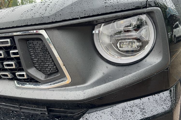 Used Haval H Dog 2023 2.0T Two-Wheel Drive Chaoye Version Plus Left Front Headlight