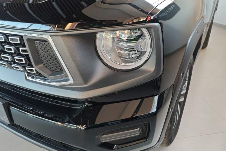 Used Haval H Dog 2023 2.0T Two-Wheel Drive Chaoye Version Plus Left Front Headlight