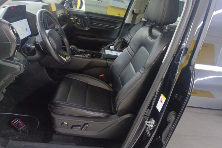 Used Haval H Dog 2023 2.0T Two-Wheel Drive Trendy Outdoor Edition Left Front Seat