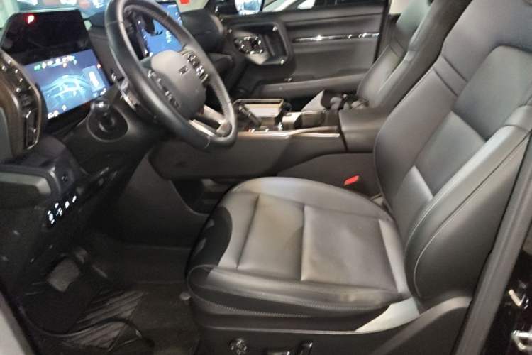 Used Haval H Dog 2023 2.0T All-Wheel-Drive Chaoye Plus Left Front Seat
