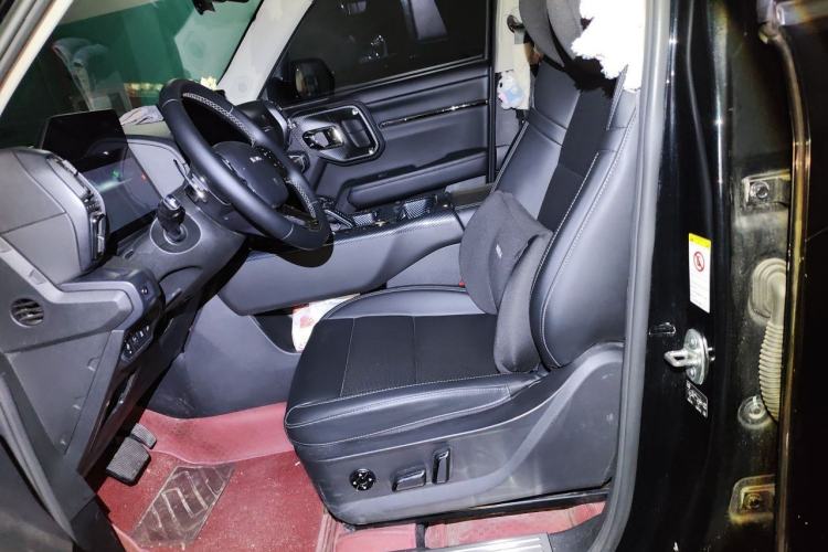 Used Haval H Dog 2023 2.0T Two-Wheel Drive Chaoye Version Plus Left Front Seat