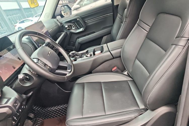 Used Haval H Dog 2023 2.0T Two-Wheel Drive Chaoye Version Plus Left Front Seat