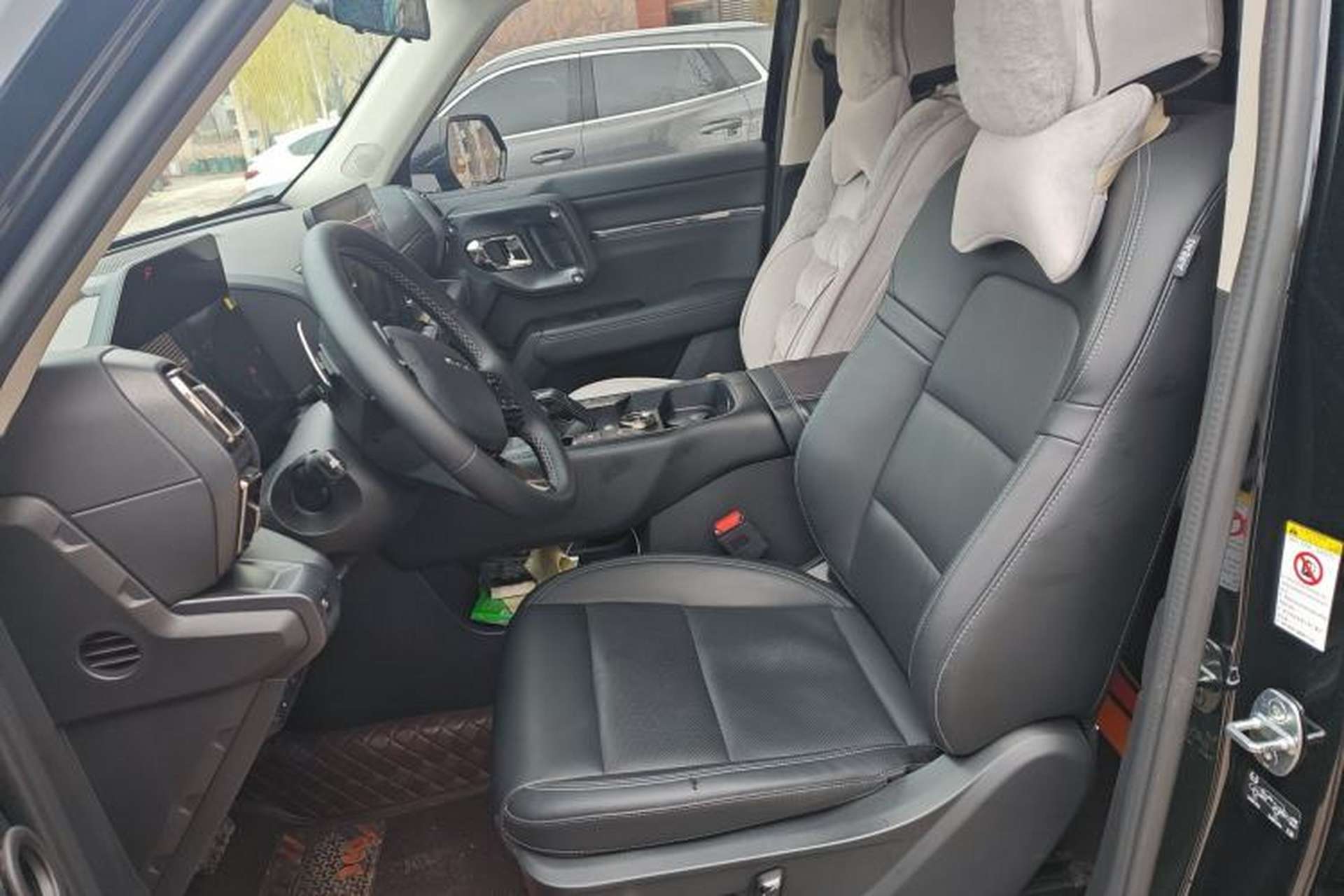 Used Haval H Dog 2023 2.0T All-Wheel-Drive Chaoye Plus Left Front Seat