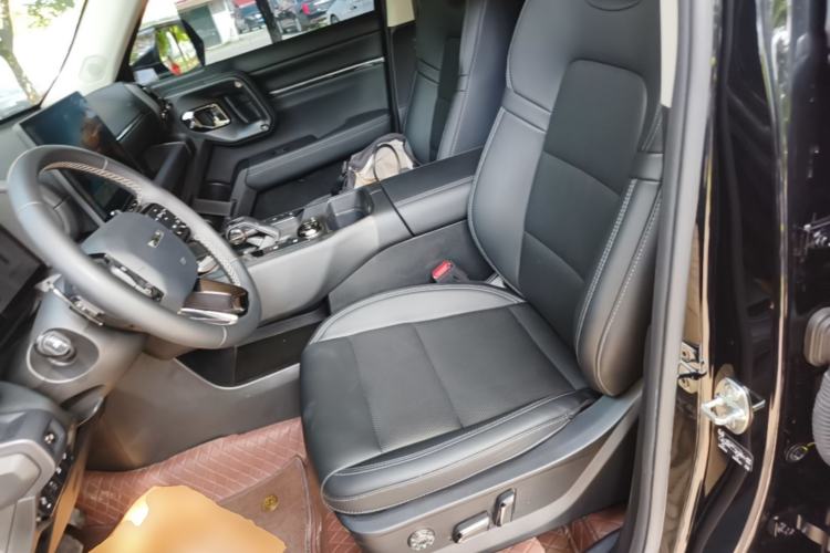 Used Haval H Dog 2023 2.0T All-Wheel-Drive Chaoye Plus Left Front Seat