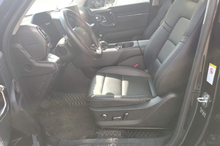 Used Haval H Dog 2023 2.0T Two-Wheel Drive Trendy Outdoor Edition Left Front Seat