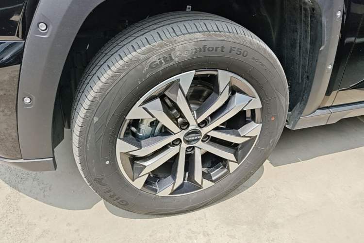 Used Haval H Dog 2023 2.0T Two-Wheel Drive Chaoye Version Plus Left Front Wheel Hub