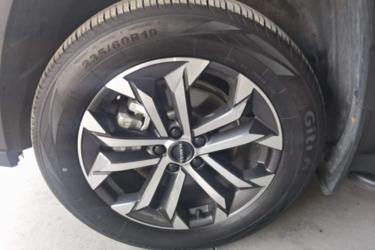 Used Haval H Dog 2023 1.5T Two-Wheel Drive Chao Ye Version Plus Left Front Wheel Hub