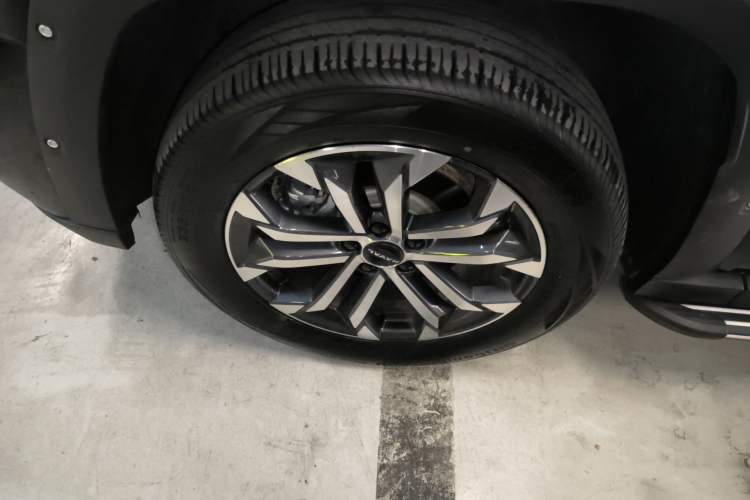 Used Haval H Dog 2023 2.0T All-Wheel-Drive Chaoye Plus Left Front Wheel Hub