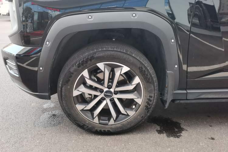 Used Haval H Dog 2023 2.0T Two-Wheel Drive Chaoye Version Plus Left Front Wheel Hub