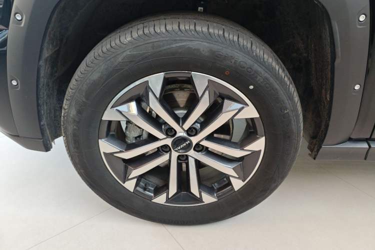Used Haval H Dog 2023 2.0T Two-Wheel Drive Chaoye Version Plus Left Front Wheel Hub