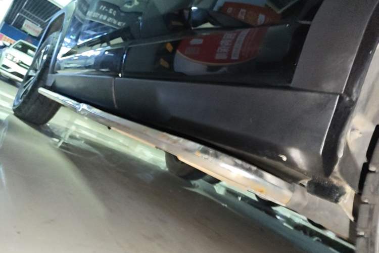 Used Haval H Dog 2023 2.0T All-Wheel-Drive Chaoye Plus Left Side Sill