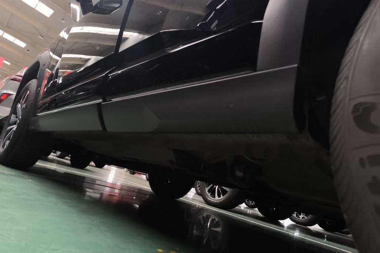 Used Haval H Dog 2023 2.0T All-Wheel-Drive Chaoye Plus Left Side Sill