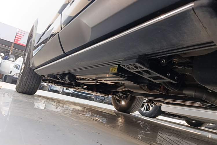Used Haval H Dog 2023 2.0T Two-Wheel Drive Chaoye Version Plus Left Side Sill