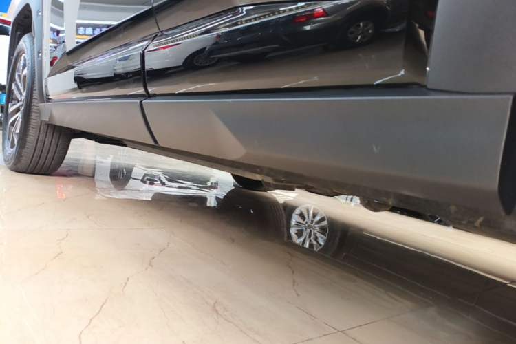 Used Haval H Dog 2023 1.5T Two-Wheel Drive Chao Ye Version Plus Left Side Sill
