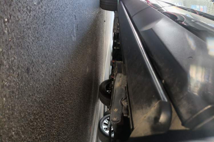 Used Haval H Dog 2023 2.0T Two-Wheel Drive Chaoye Version Plus Left Side Sill