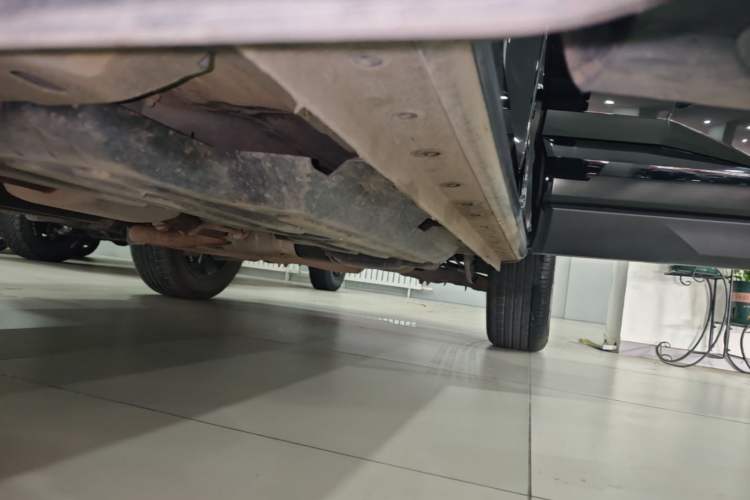 Used Haval H Dog 2023 2.0T Two-Wheel Drive Chaoye Version Plus Left Side Sill