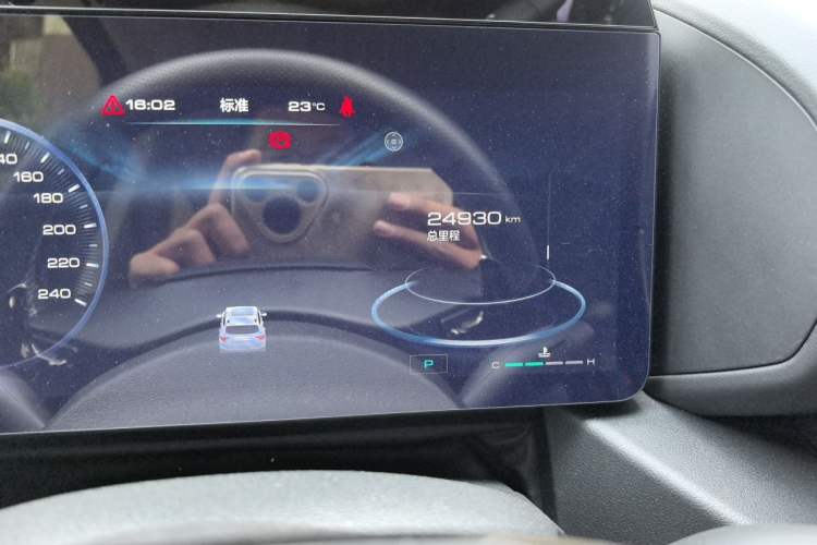 Used Haval H Dog 2023 2.0T Two-Wheel Drive Chaoye Version Plus Odometer Close Up