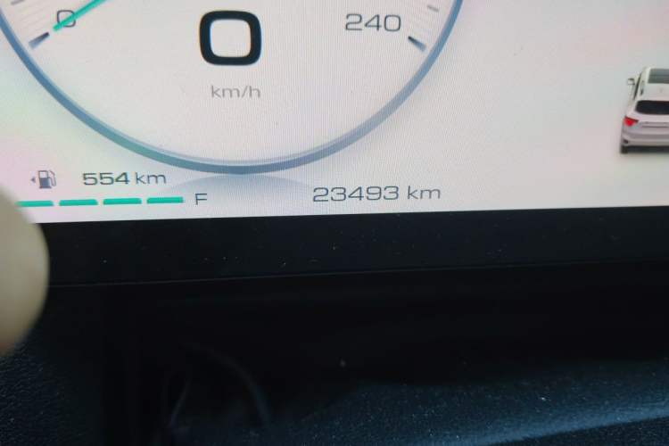 Used Haval H Dog 2023 2.0T All-Wheel-Drive Chaoye Plus Odometer Close Up