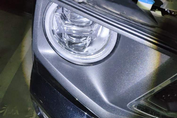 Used Haval H Dog 2023 2.0T Two-Wheel Drive Chaoye Version Plus Right Front Headlight