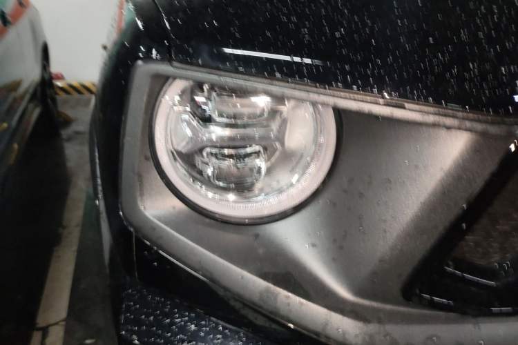 Used Haval H Dog 2023 2.0T All-Wheel-Drive Chaoye Plus Right Front Headlight