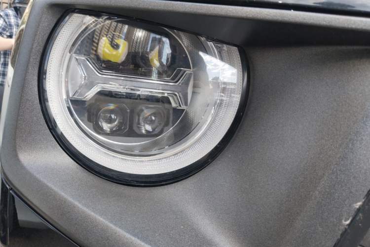 Used Haval H Dog 2023 2.0T Two-Wheel Drive Chaoye Version Plus Right Front Headlight